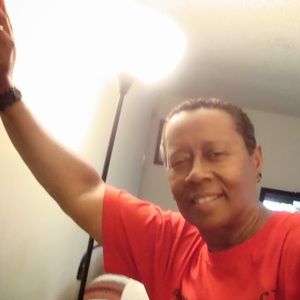 Meet your Posher, Vickie